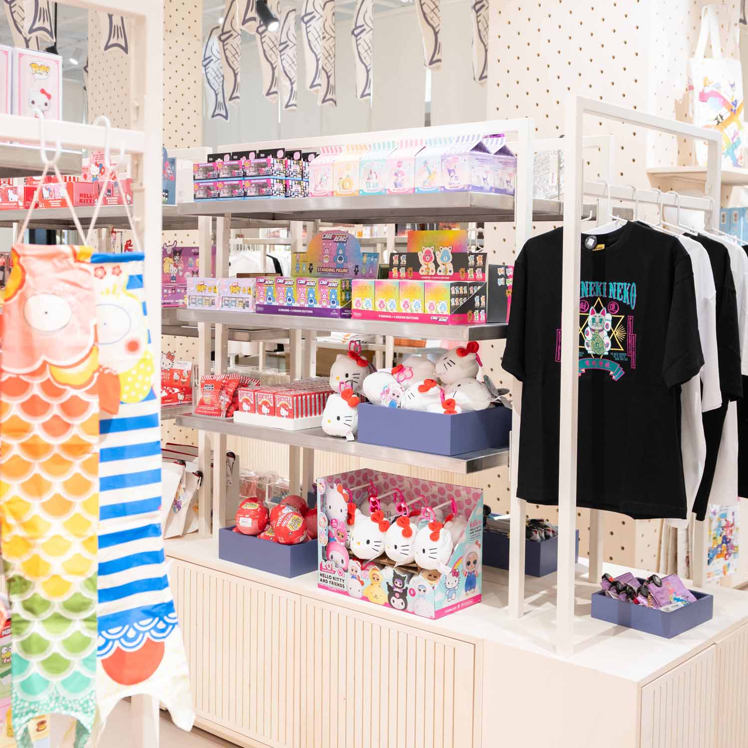 パリ　Le BonMarche　ルボンマルシェ　購入　淡水パール　ピアス　ピンク Souvenirs from Japan Le Bon Marché